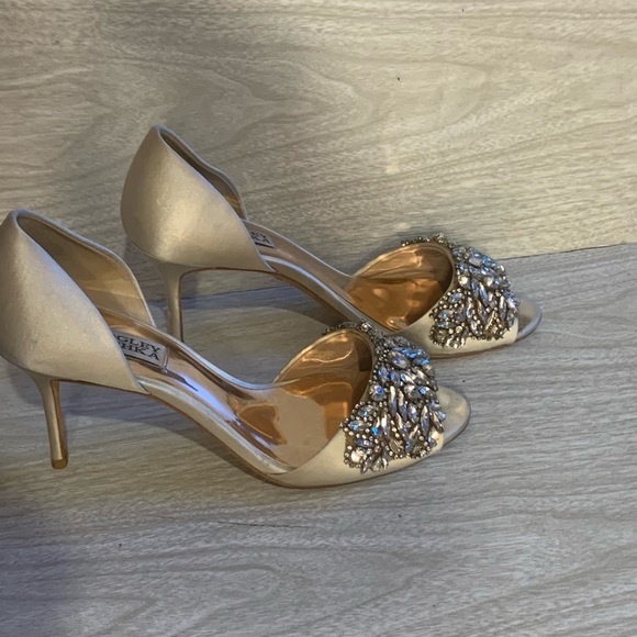 Badgley Mischka Formal Heels - Picture 7 of 13